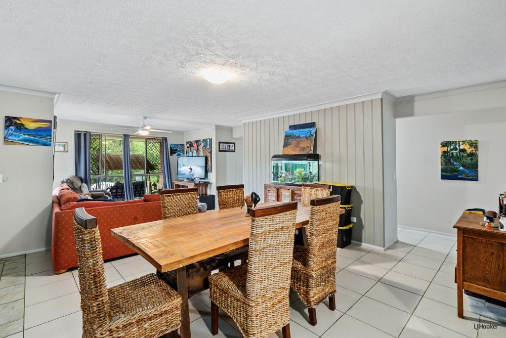 2/10 Kildare Dr, Banora Point, NSW 2486
