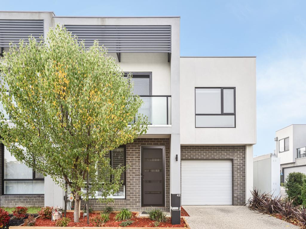42 Statham View, Cranbourne West, VIC 3977