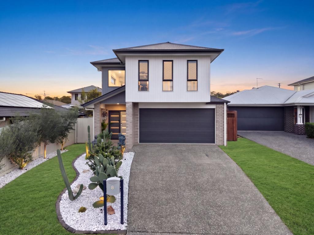 8 KOONA PL, HILLCREST, QLD 4118