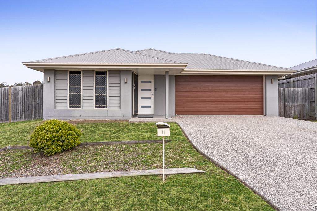 11 SOPHIA CRES, COTSWOLD HILLS, QLD 4350