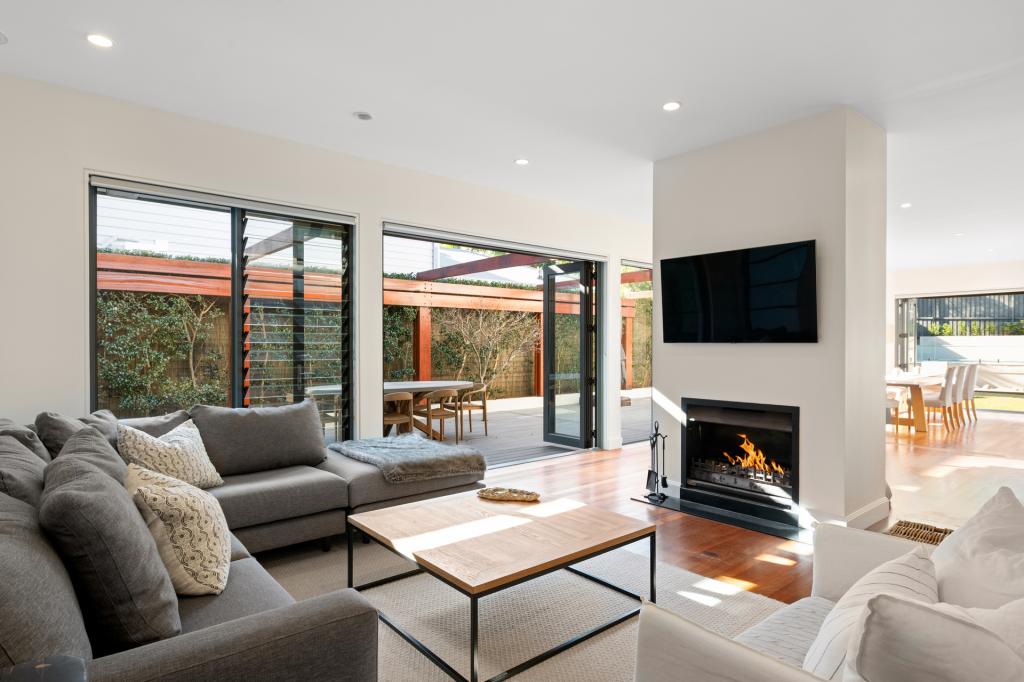 19 Ebor Rd, Palm Beach, NSW 2108