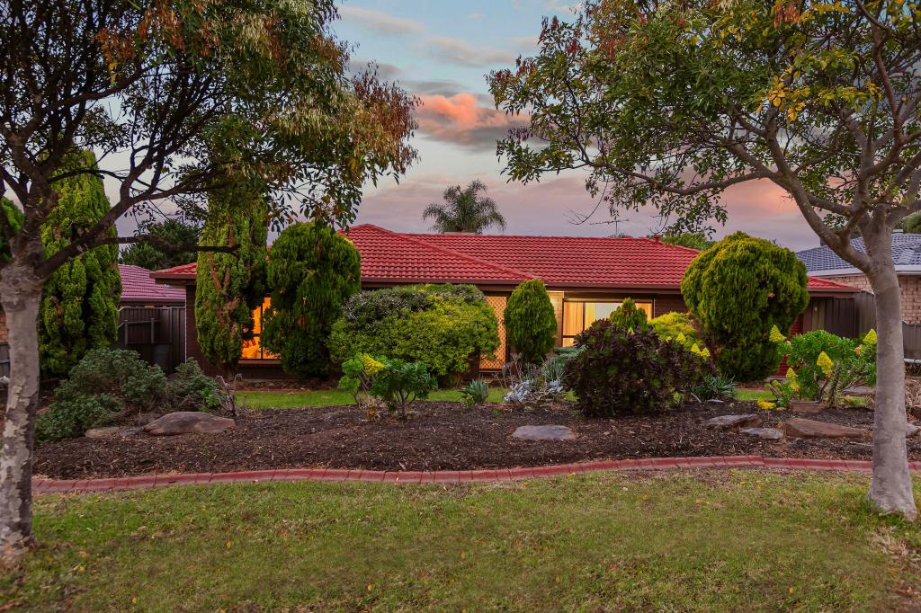 16 ST JAMES ST, WOODCROFT, SA 5162