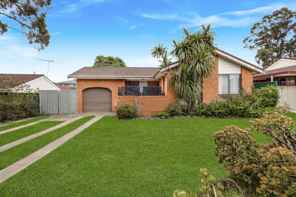 8 Summer Hill Pl, St Clair, NSW 2759
