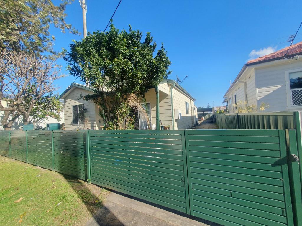 2/61 Sparke St, Georgetown, NSW 2298