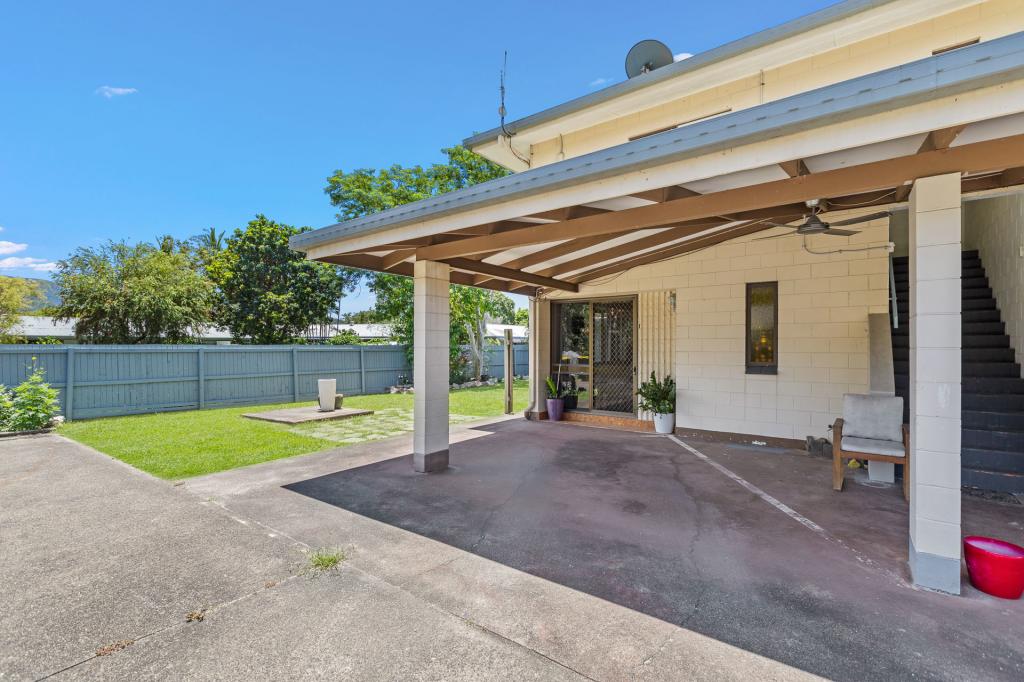 1/23 PIONEER ST, MANOORA, QLD 4870
