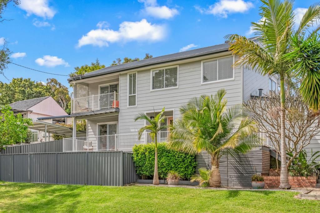 1 Haslemere Cres, Buttaba, NSW 2283