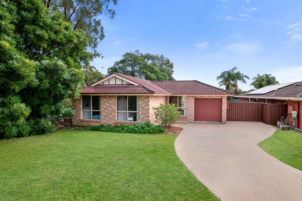 10 Gunn Pl, St Helens Park, NSW 2560