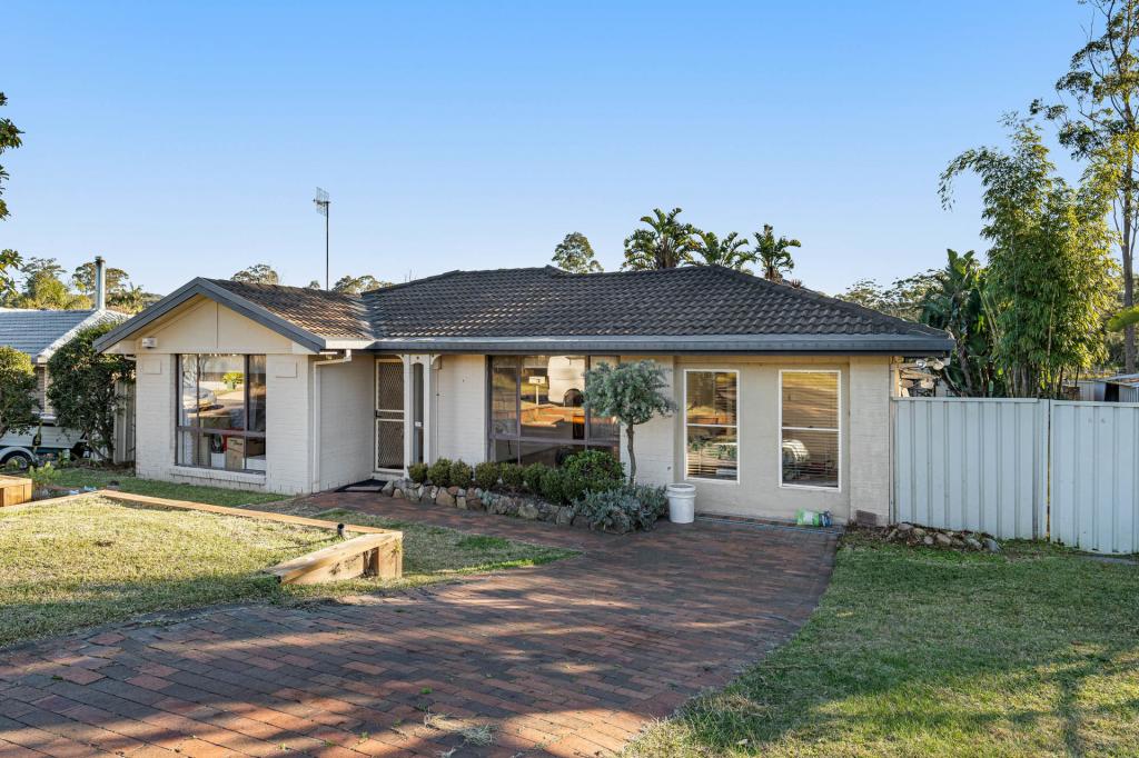 6 Bottlebrush Dr, Glenning Valley, NSW 2261