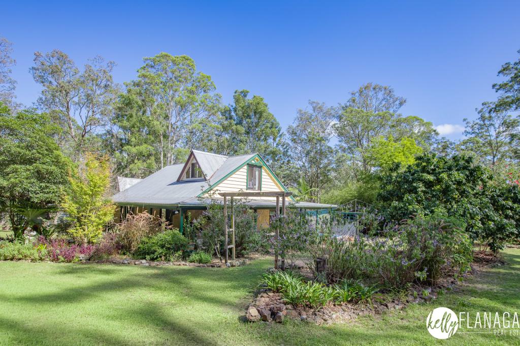 115 Woolshed Gully Rd, Temagog, NSW 2440
