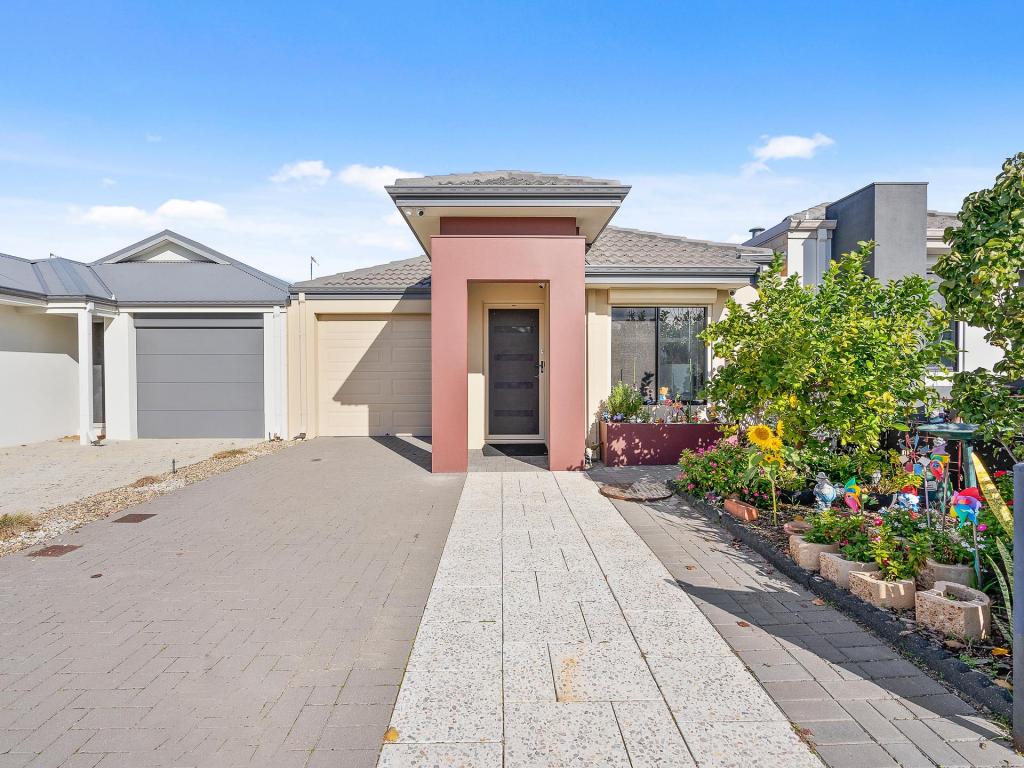 11 Roundhill Rd, Aveley, WA 6069