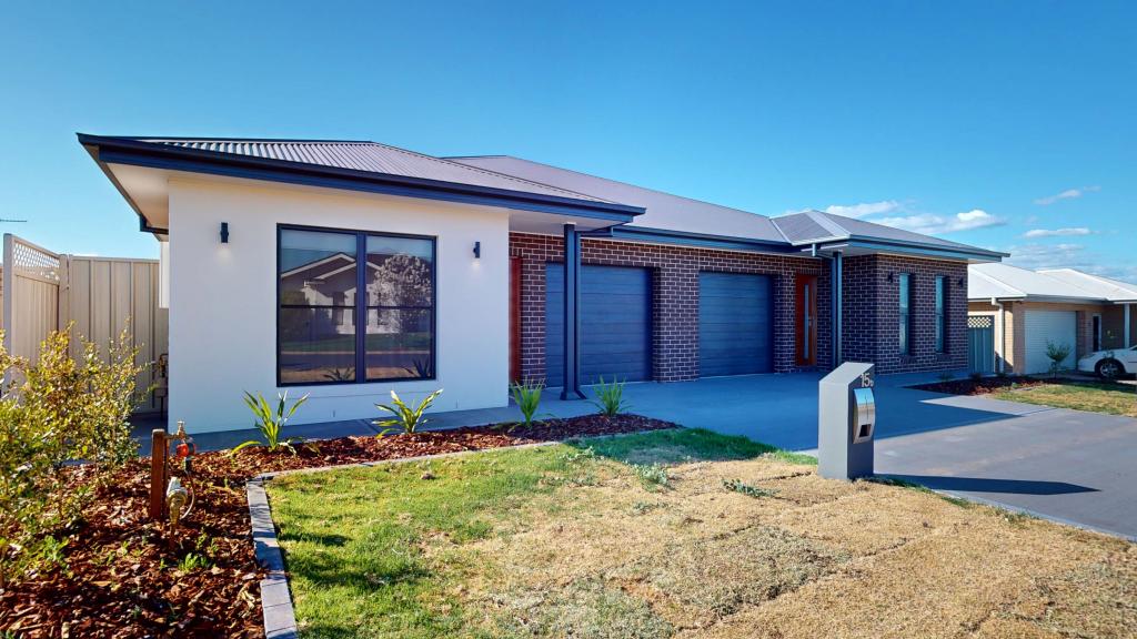 15b Lesmurdie Pde, Dubbo, NSW 2830