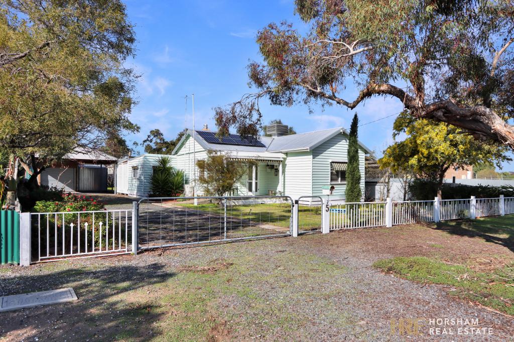 5 Market St, Minyip, VIC 3392