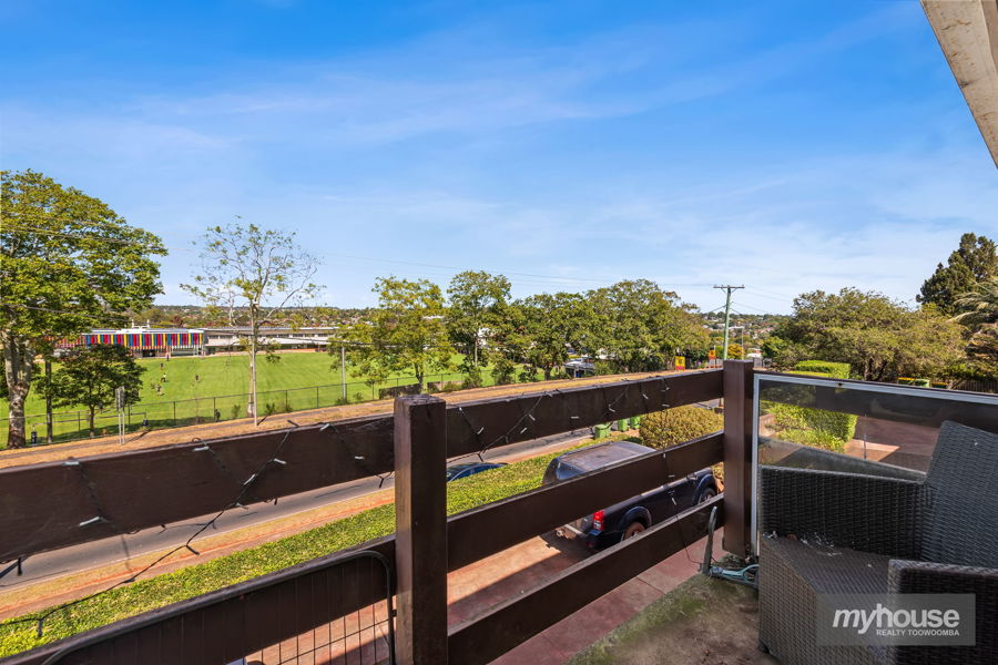 6/43 JAMES ST, EAST TOOWOOMBA, QLD 4350