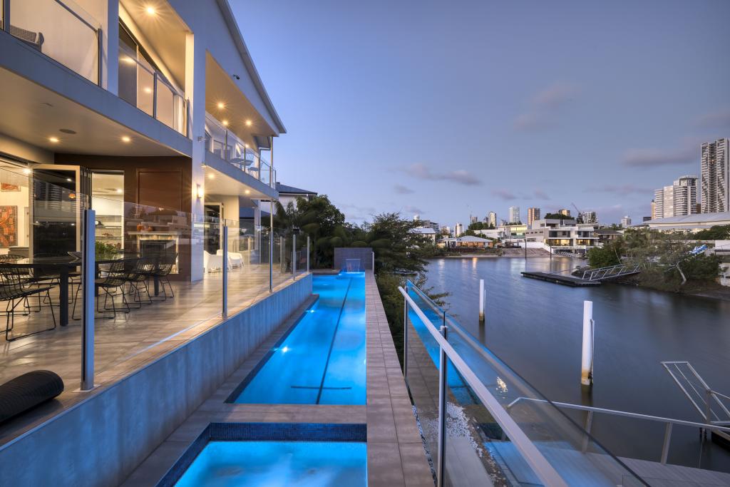 12 Lotus Key, Broadbeach Waters, QLD 4218