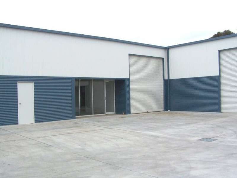 2/11 Ellemsea Cct, Lonsdale, SA 5160