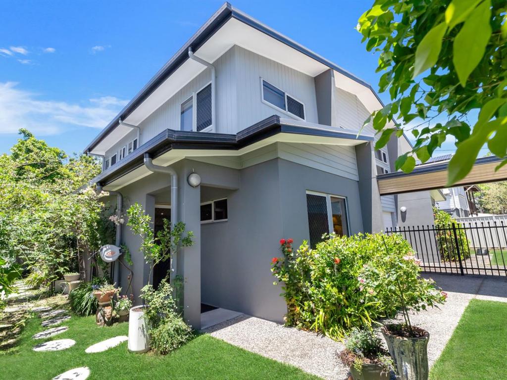 1/78 Enmore St, Manoora, QLD 4870
