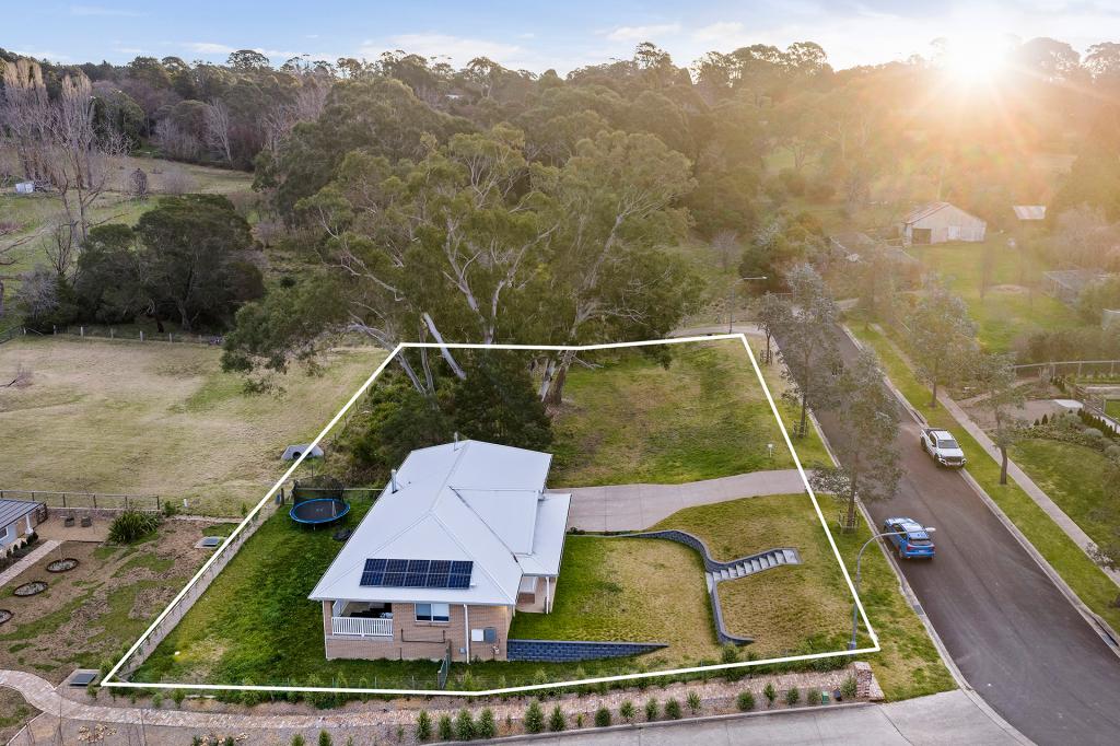 11 Lindsay Rd, Moss Vale, NSW 2577