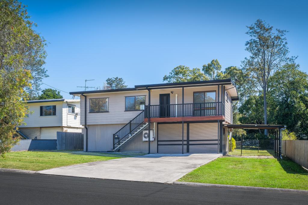 12 Daybell St, Woodford, QLD 4514