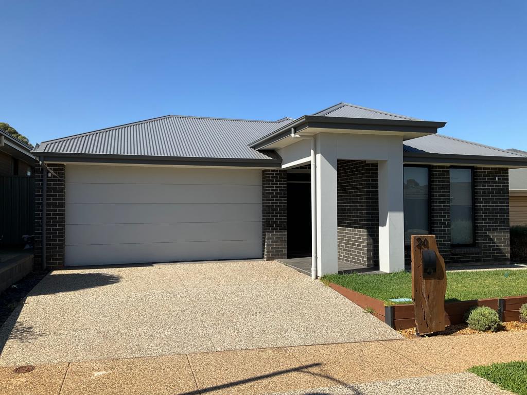 D.H.A (Defence Housing Australia), Evanston South, SA 5116