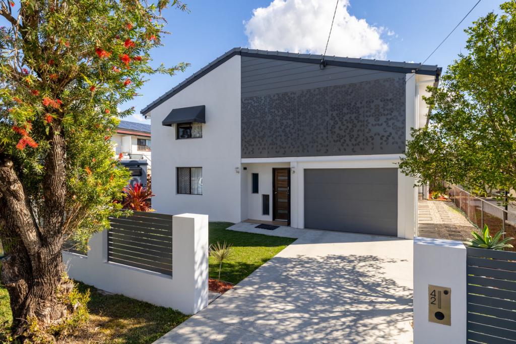 42 CAVELL ST, BIRKDALE, QLD 4159