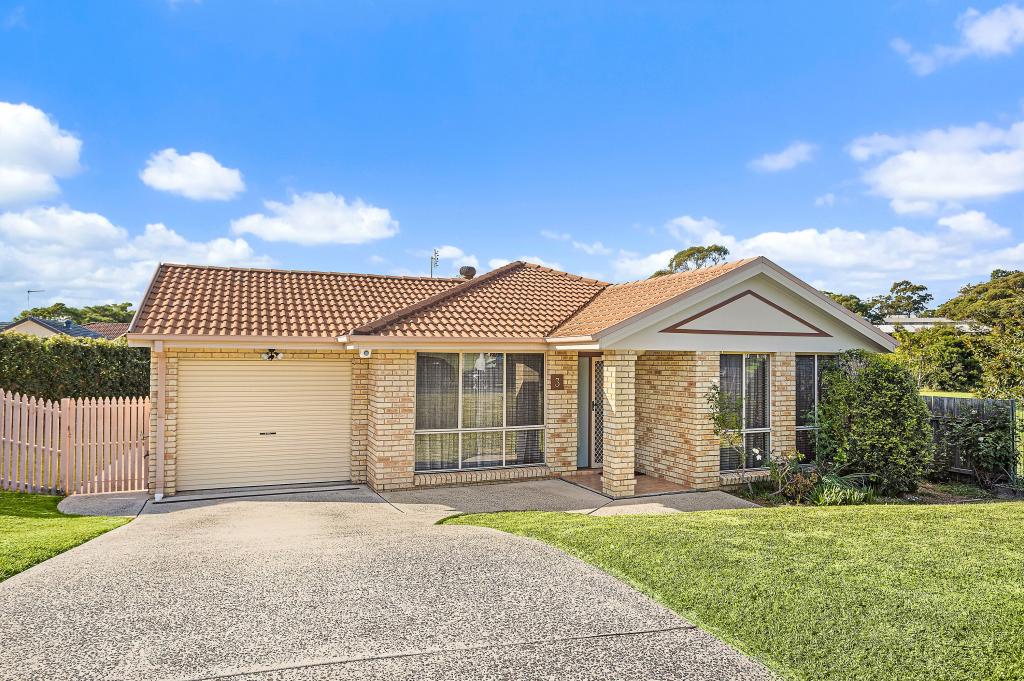 3 Mianga Cres, Unanderra, NSW 2526