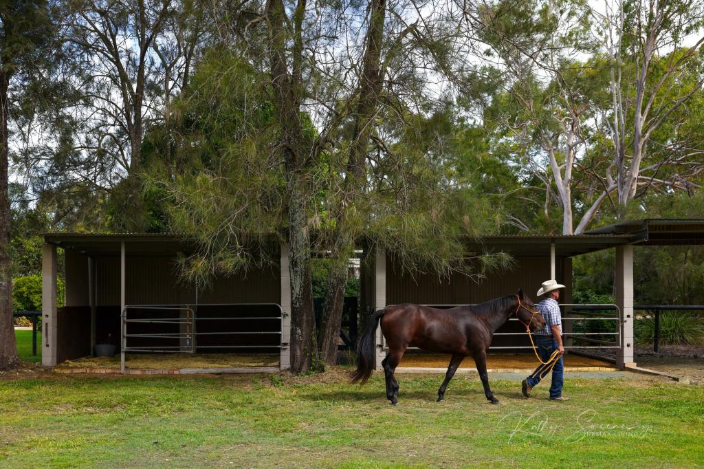 86 Bellay Rd, Beachmere, QLD 4510
