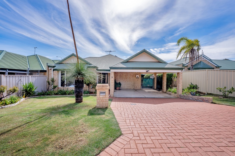 8 Ramsay Pl, Bibra Lake, WA 6163