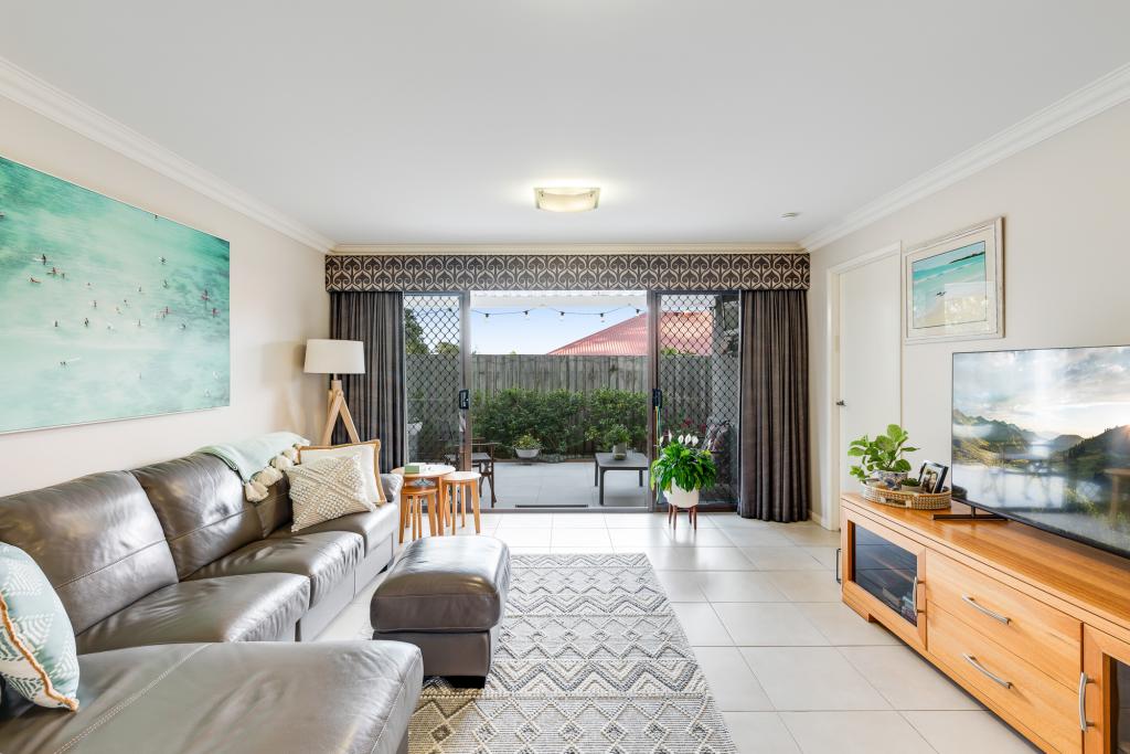 3/77-81 Bouganvillea Dr, Middle Ridge, QLD 4350