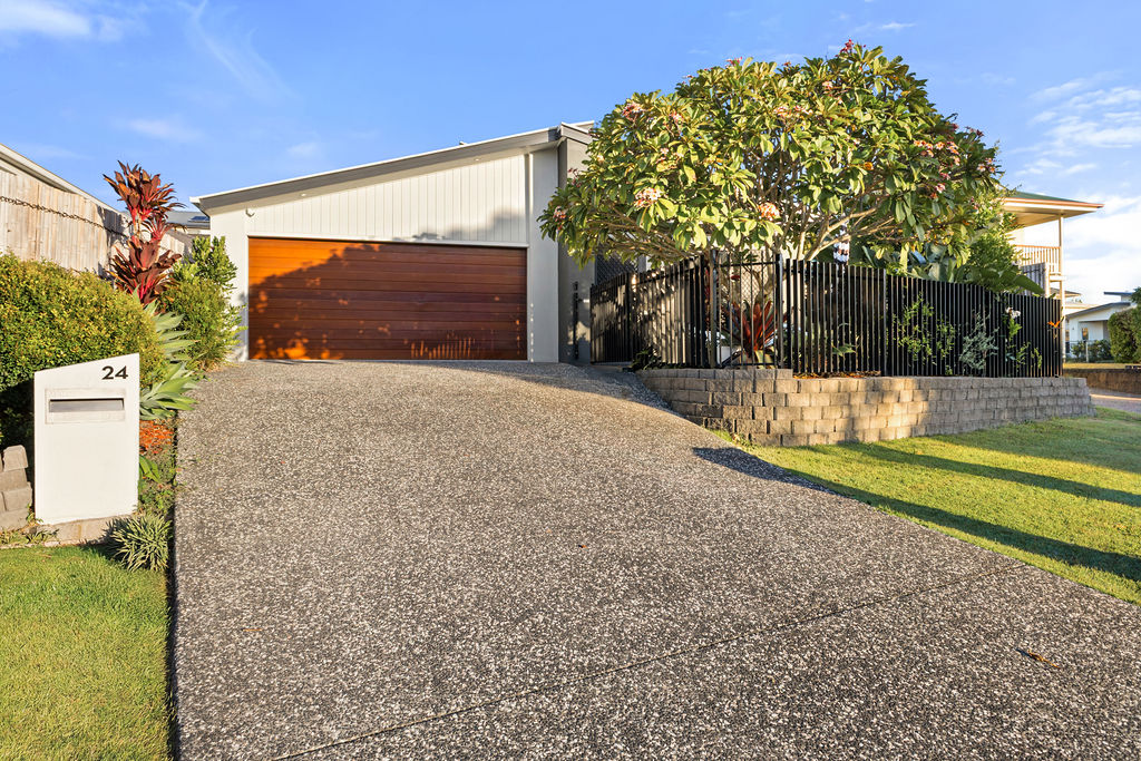 24 Caspian Pde, Warner, QLD 4500