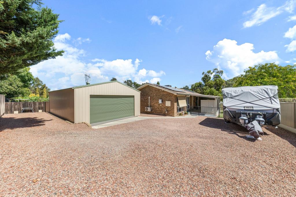 7 Mulvany Pl, Latham, ACT 2615