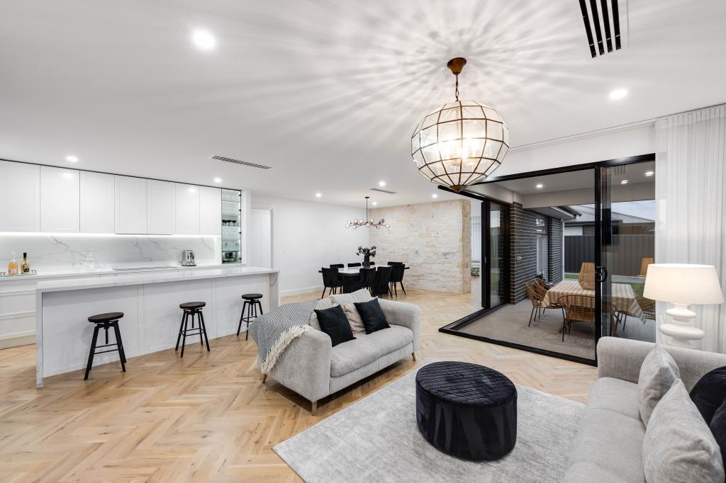 22 Mcmillan Cct, Gillman, SA 5013