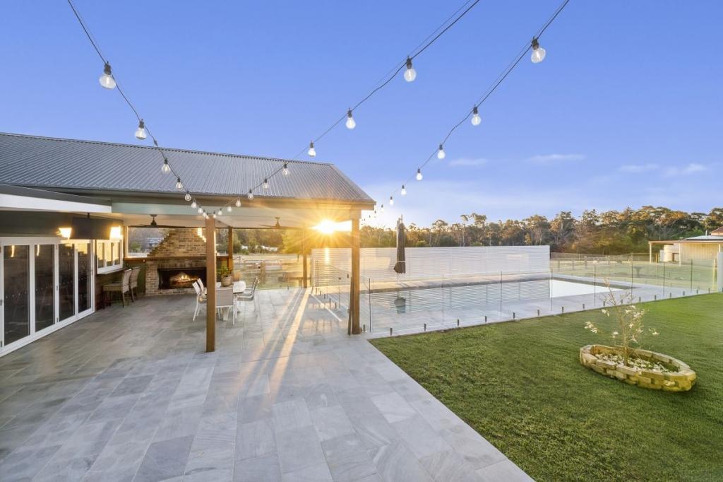 562 Wilson Dr, Balmoral Village, NSW 2571