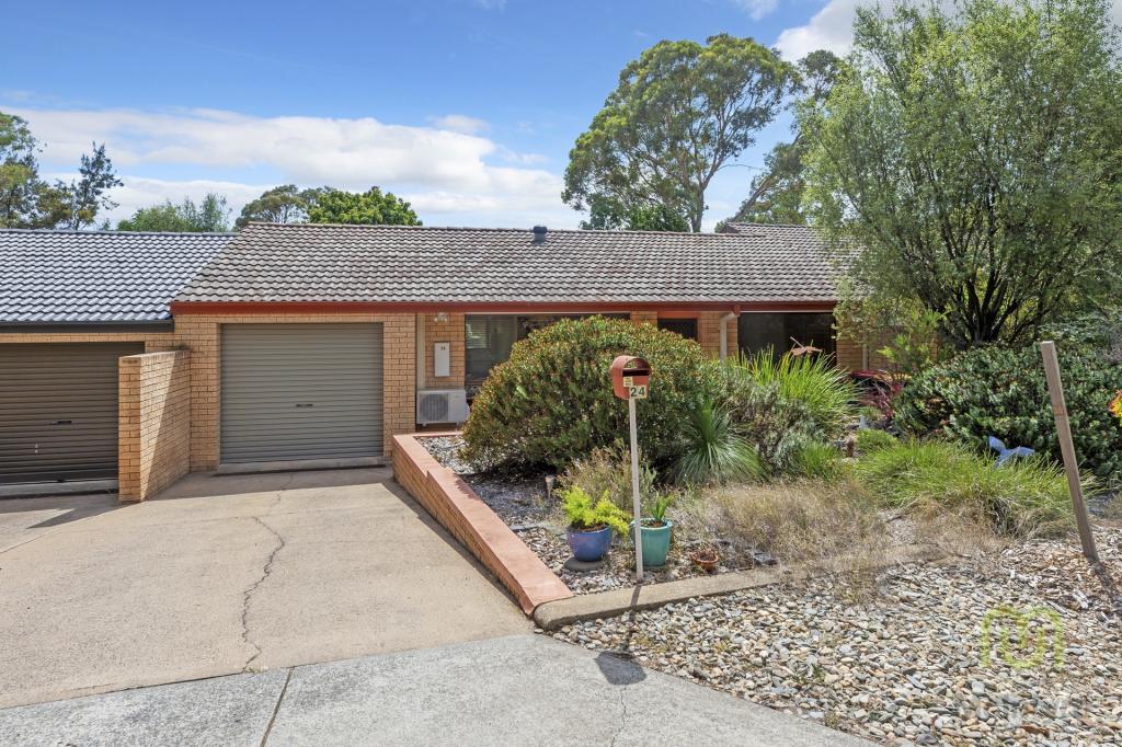 24 Macfarlan Pl, Latham, ACT 2615