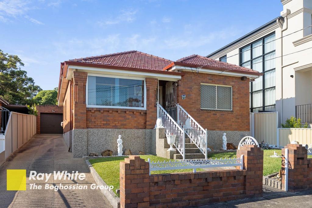 18 Banner Rd, Kingsgrove, NSW 2208