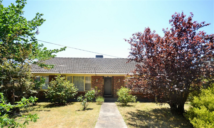30 Felix Gr, Mooroolbark, VIC 3138