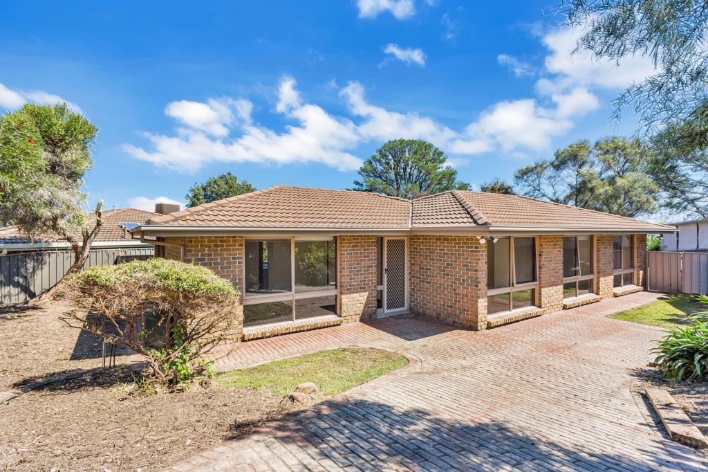 17 Panorama Dr, Aberfoyle Park, SA 5159