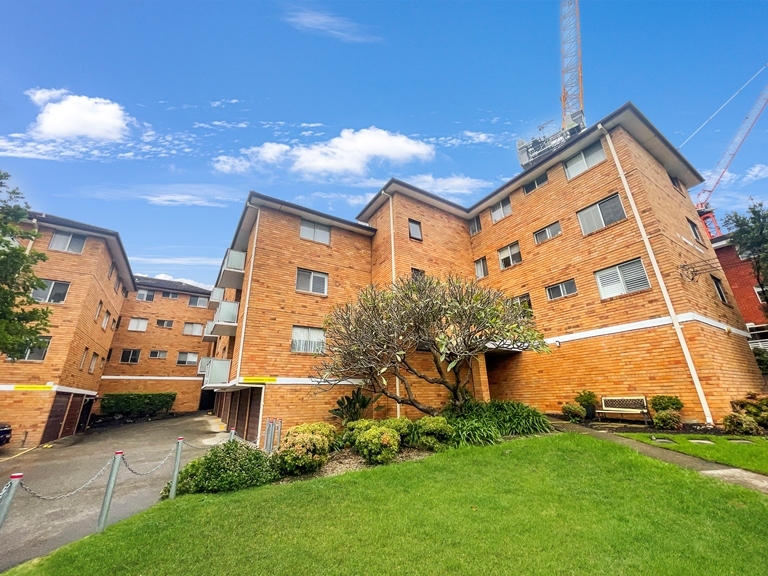 18/5 Stansell St, Gladesville, NSW 2111
