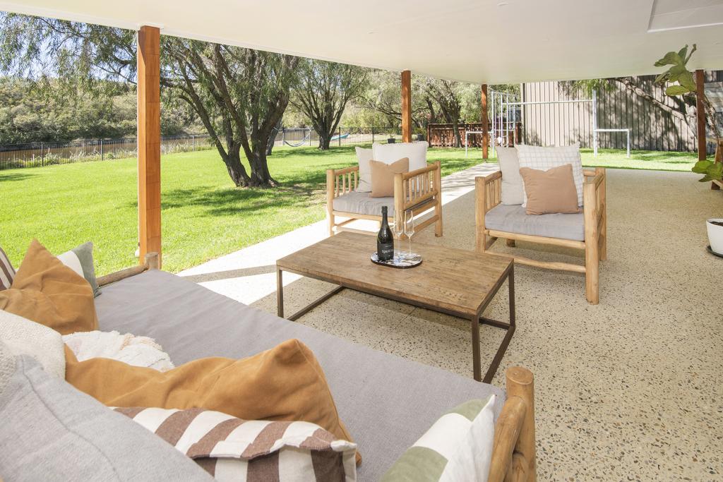 1158 Caves Rd, Quindalup, WA 6281
