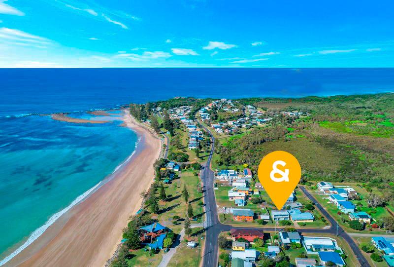 1 Heath St, Brooms Head, NSW 2463