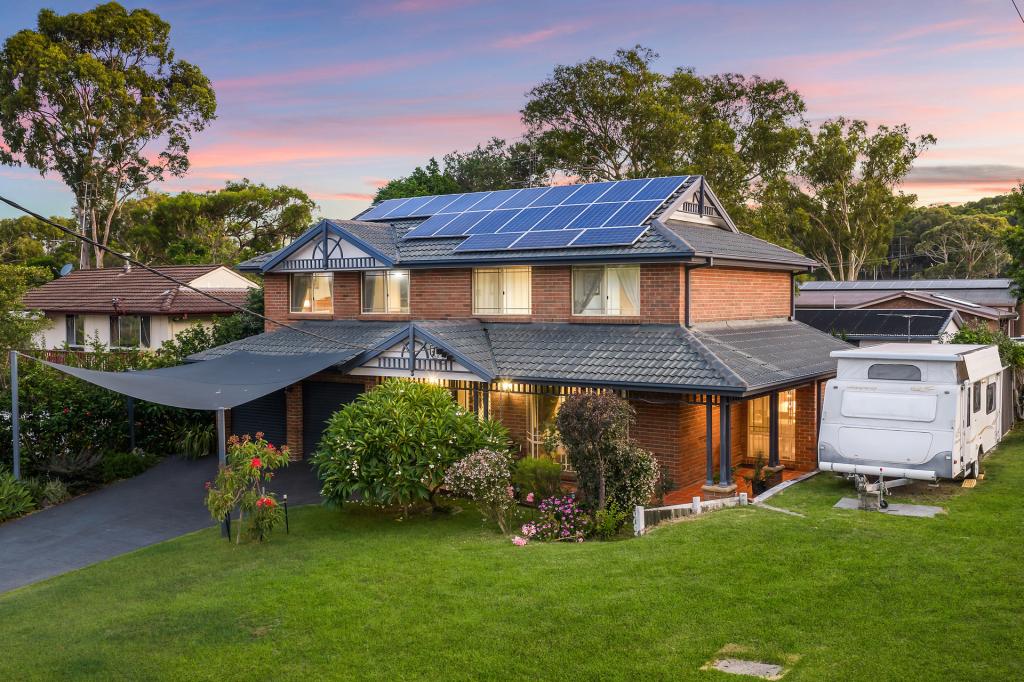 24 Lake St, Wyee Point, NSW 2259