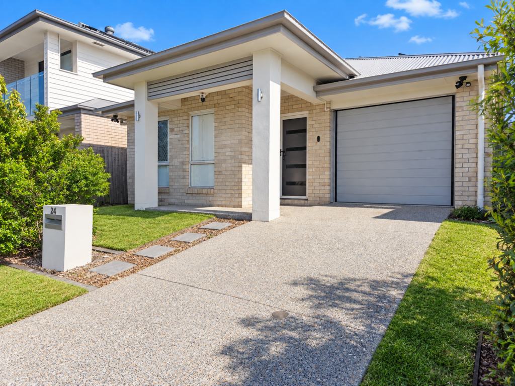 24 Parkview Pde, Ripley, QLD 4306