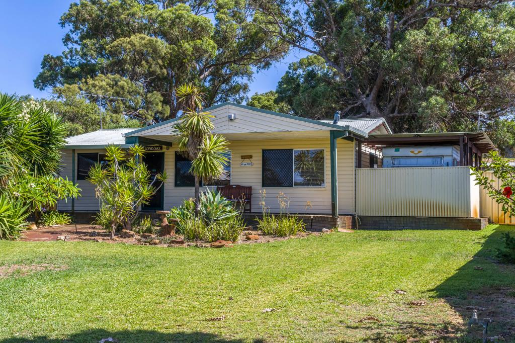 16 Lyelta St, Falcon, WA 6210