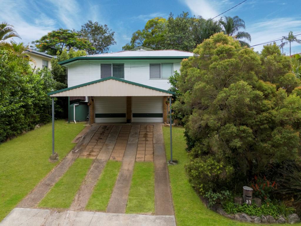 37 David St, North Booval, QLD 4304