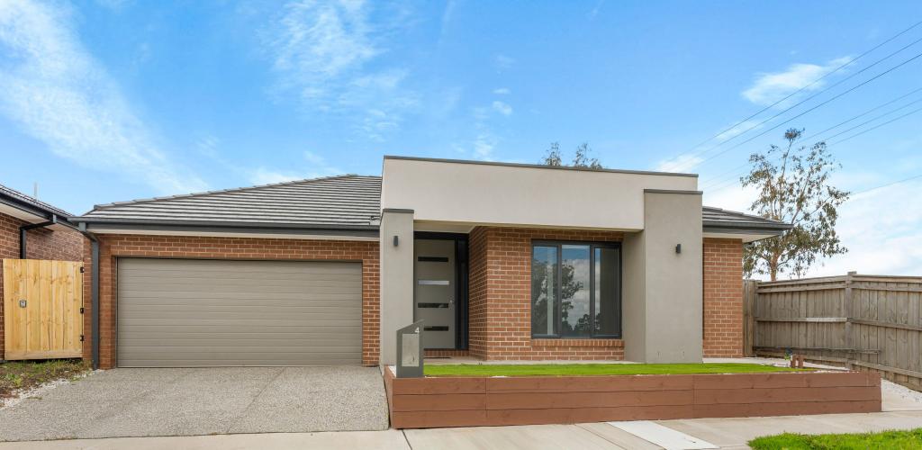 4 Bearing St, Donnybrook, VIC 3064