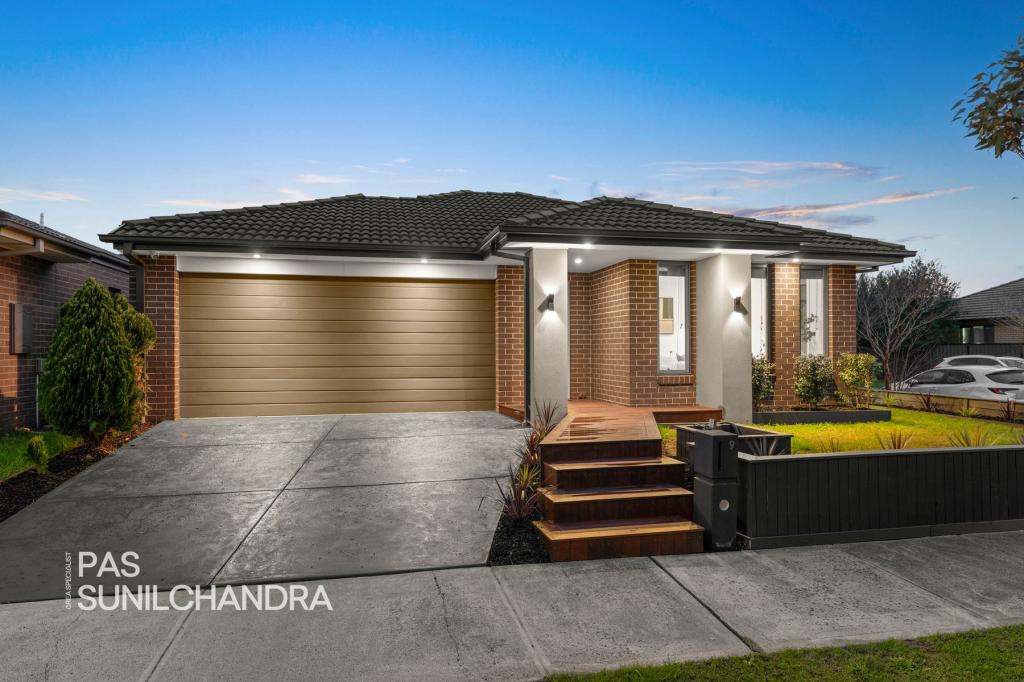 9 Elodea Way, Cranbourne North, VIC 3977