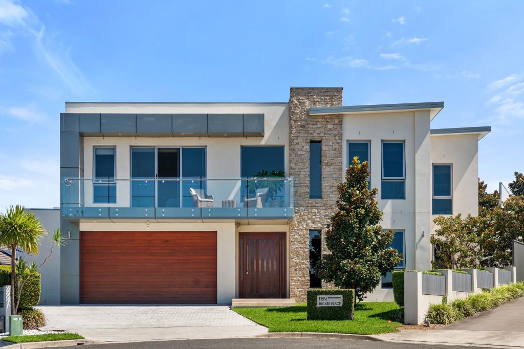 10 Tucker Pl, Edensor Park, NSW 2176