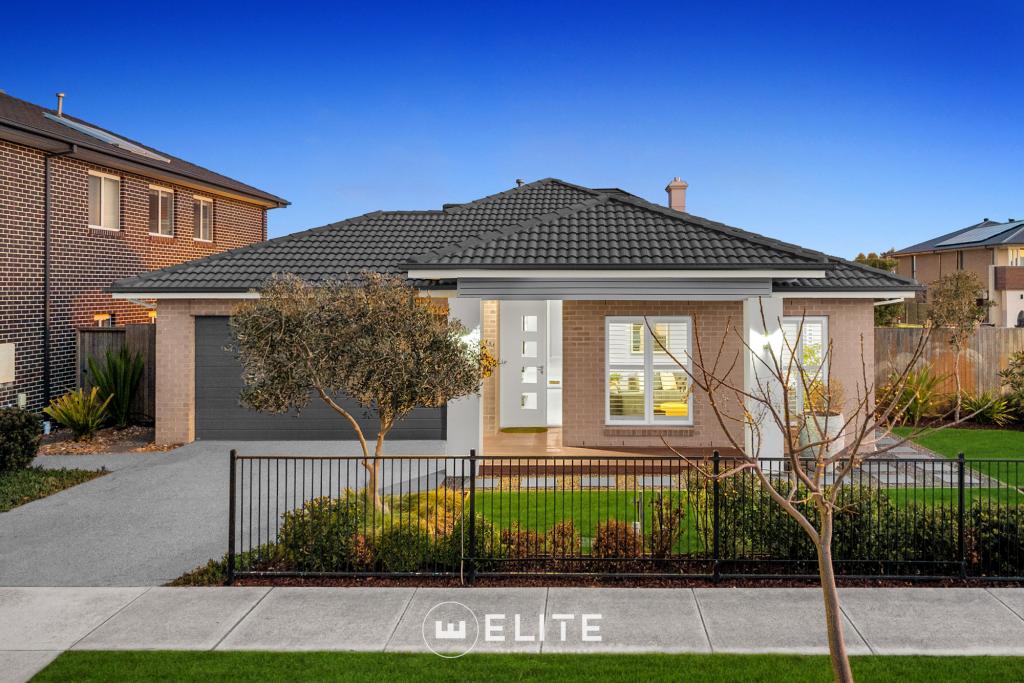 15 TALLRUSH ST, CLYDE NORTH, VIC 3978