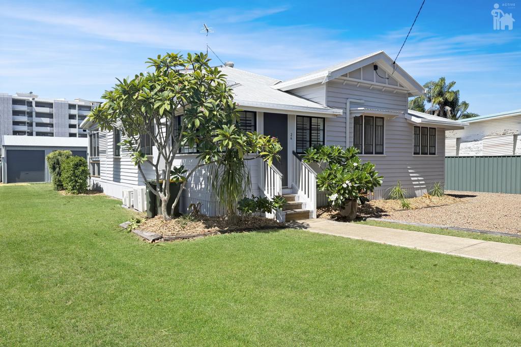 24 KING ST, URANGAN, QLD 4655