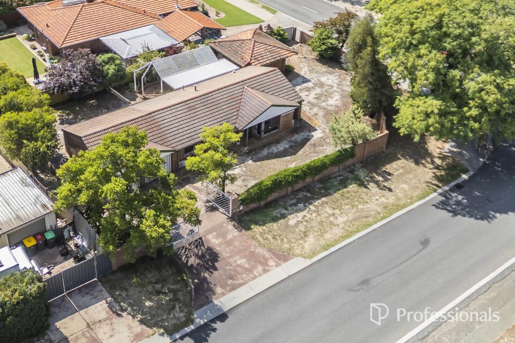 2 Towerhill Rd, Alexander Heights, WA 6064