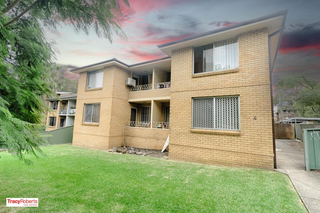 1/4 ALEXANDRA AVE, WESTMEAD, NSW 2145